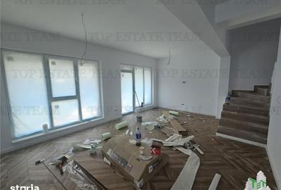 Casă cu 4 camere cu Teren 200 Mp în Central - 11