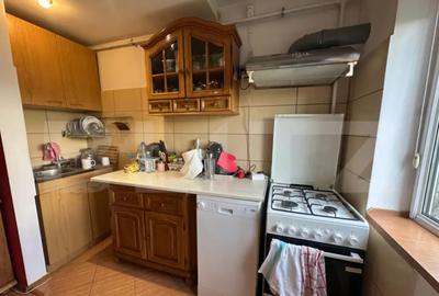 Apartament cu 3 camere decomandat în 1 Mai - 1