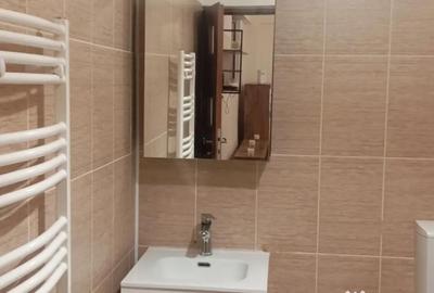 Apartament cu 2 camere decomandat în Central - 1