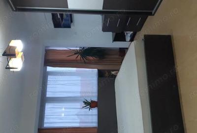 Apartament cu 3 camere semidecomandat în Nord