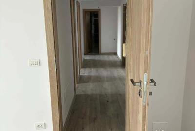Apartament cu 3 camere decomandat în Calea București - 11