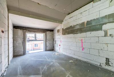 Apartament cu 3 camere semidecomandat în Micălaca - 3