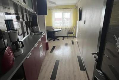 Apartament cu 2 camere decomandat în Central - 11