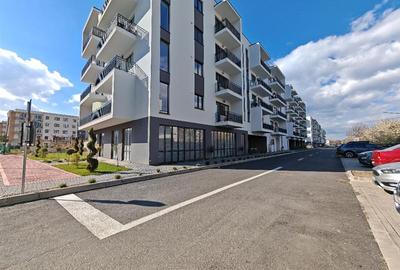 Apartament cu 2 camere decomandat, mobilat în Tractorul - 1