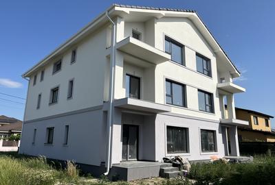 APARTAMENTE SPATIOASE, ASFALT, CURTE LA PARTER