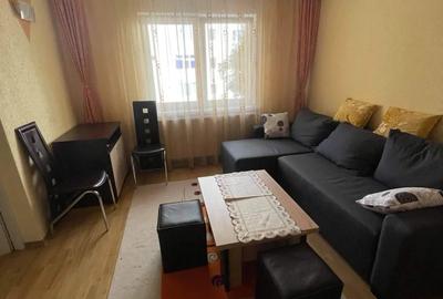 Apartament cu 2 camere semidecomandat în Central - 1