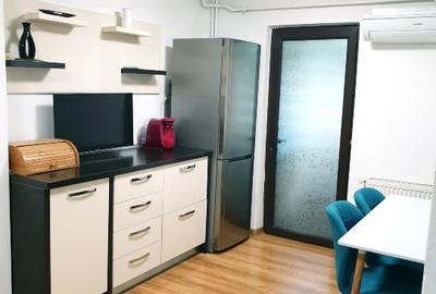 Apartament cu 2 camere decomandat în 1 Mai - 10