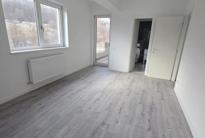 Apartament cu 3 camere decomandat în Frumoasa - 1