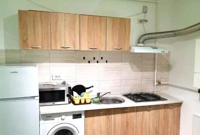 Garsonieră de vânzare – 40.000 € – Str. Tineretului 85, demisol - 3