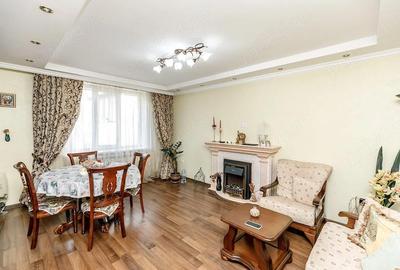 Apartament cu 2 camere decomandat în Vatra Luminoasă