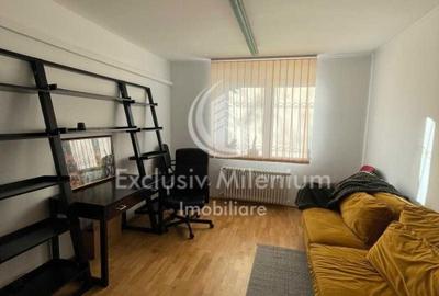 Birou, de 46 mp, în P-ța Victoriei - 5