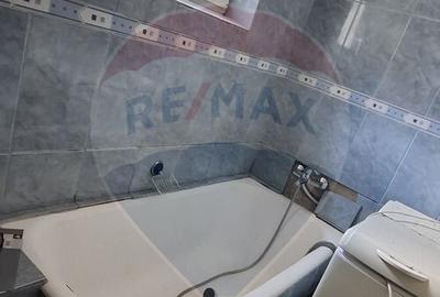 Garsoniera de vanzare ideala ca locuin?a sau spa?iu... - 6