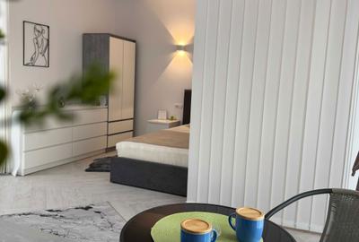 Garsonieră decomandată în Central - 1