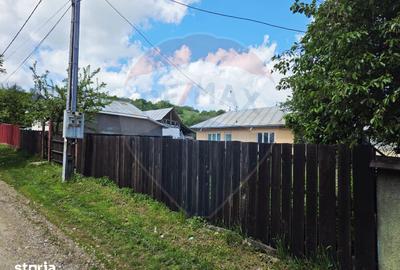 Casă cu 2 camere cu Teren 555 Mp în Ungureni - 11