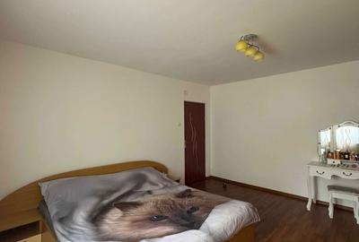 Apartament cu 3 camere semidecomandat în Central - 6