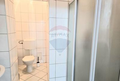 Birou, de 100 mp, în Central - 6