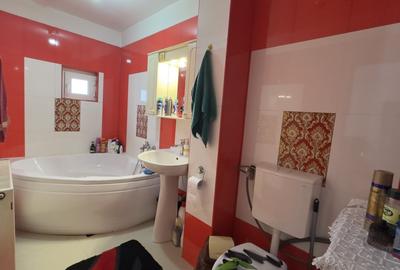 Voluntari, strada linistita pentru o familie care cauta siguranta! - 12