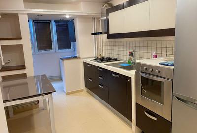 Apartament cu 4 camere decomandat, mobilat în Complex Studențesc - 1