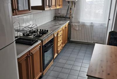 Apartament cu 3 camere decomandat, mobilat în Zorilor - 10