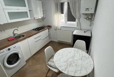 Apartament cu 2 camere decomandat în Tineretului - 2