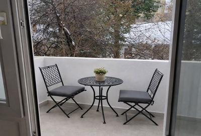 Apartament cu 3 camere decomandat în Central - 9