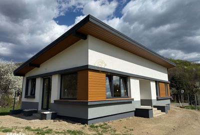 Casă cu Teren 900 Mp în Valea Chioarului - 10