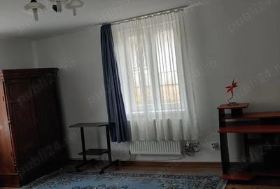 Casa de inchiriat - 4