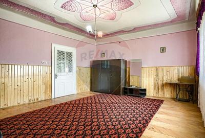 Casa solida cu 4 camere, demisol si garaj - Pecica - 4