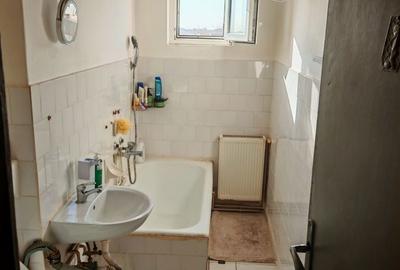 Apartament cu 2 camere nedecomandat în Central - 1
