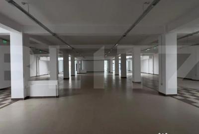 Spațiu comercial, de 850 mp, în Central - 2