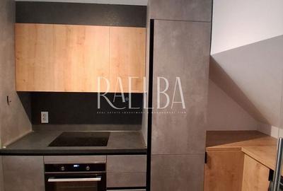 Casă cu 5 camere cu Teren 110 Mp în Central - 2