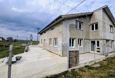 Spațiu comercial, în Crasna - 2