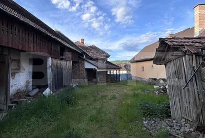 Casă cu 4 camere cu Teren 2000 Mp în Mărișelu - 15