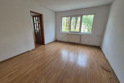 Pe frumoasa strada Harnicieila etajul 1, in bloc izolat termic - 5