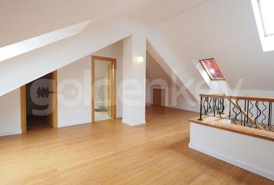 Duplex cu 5 camere cu Piscina în Iancu Nicolae - 16