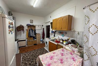 Apartament de vanzare 3 camere | 68 mp | Central - 13