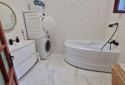 Casă cu 5 camere cu Teren 367 Mp în Central - 13