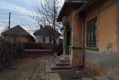 Casă cu 5 camere în Poiana Mare - 2