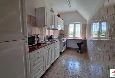 Casa S+P+M cu teren 17 ari zona Bercu Rosu - 7