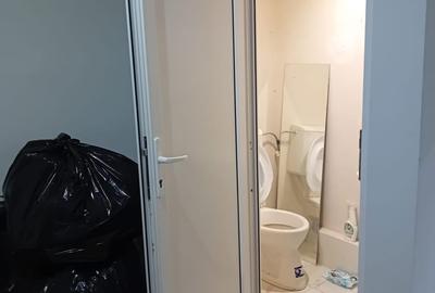Spațiu comercial, de 51 mp, în Central - 3