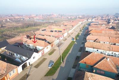 Casă cu 3 camere cu Teren 1418 Mp în Brateiu - 15