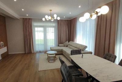 Casă cu 7 camere cu Teren 559 Mp în Central - 10