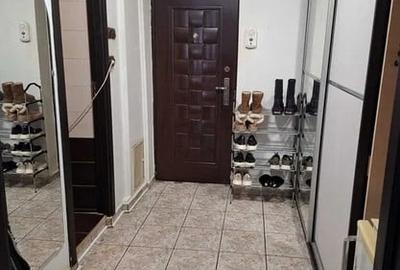 Garsonieră decomandată, mobilată în Nerva Traian - 2