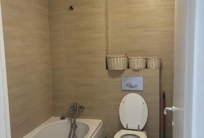 Tunari, Cosmopolis - 2