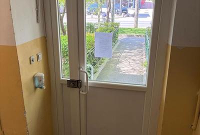 Apartament cu 3 camere decomandat în Valea Oltului - 7