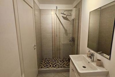 Casă cu 4 camere cu Teren 3300 Mp în Central - 13