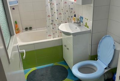 Apartament cu 2 camere semidecomandat, mobilat în Hipodrom 2 - 6