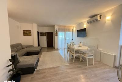 Apartament cu 4 camere decomandat în Central