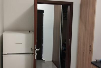 Garsonieră decomandată în Central - 2