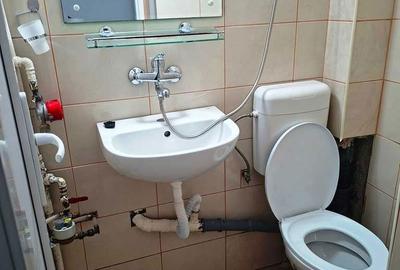Garsonieră decomandată în Central - 7